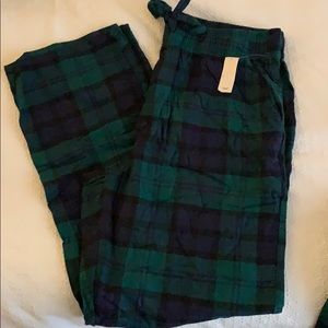 Old Navy Men’s Pajama Pants, Christmas Plaid - L